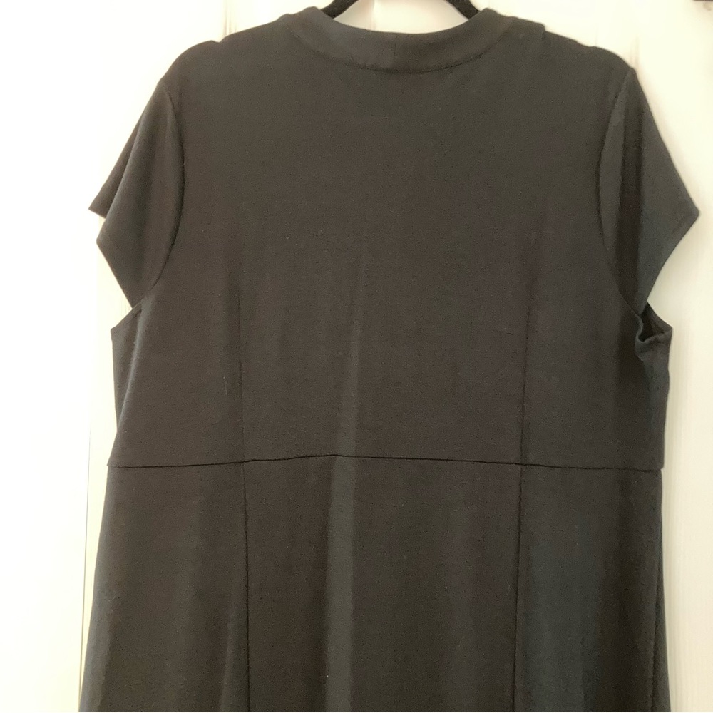 J. Jill Black Midi Dress with V-Notch - Picture 5 of 6